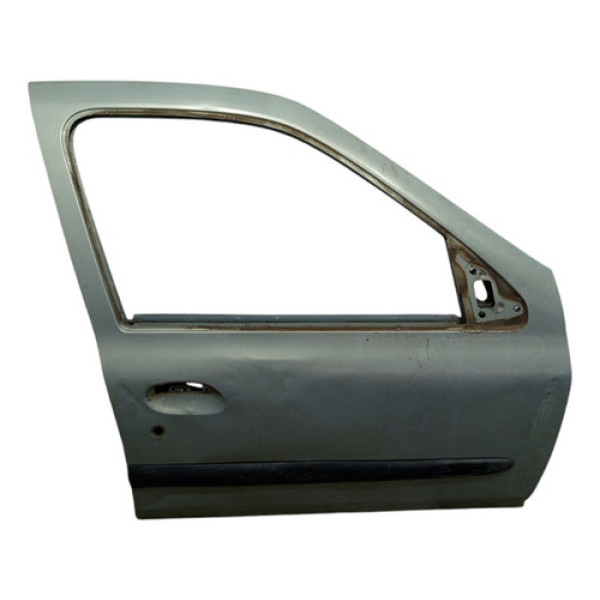 Porta Dianteira Direita Renault Clio 2000 2001 2002 A 2012