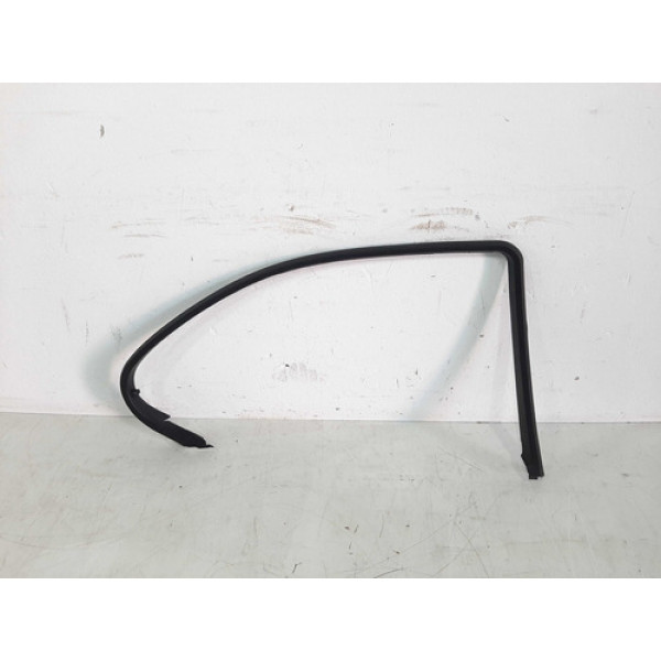 Moldura Porta Traseira Esquerda Bmw 528i 540i E39 Cód.815987