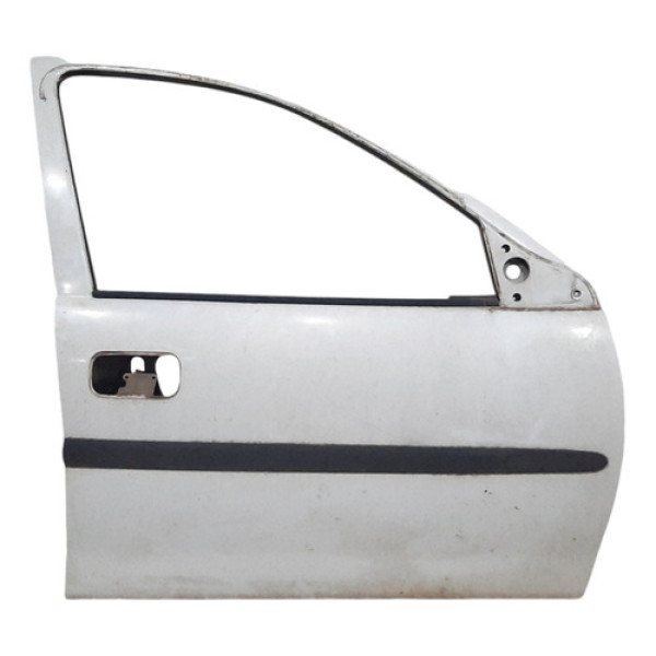 Porta Dianteira Direita Chevrolet Corsa Hatch 1997 A 2002