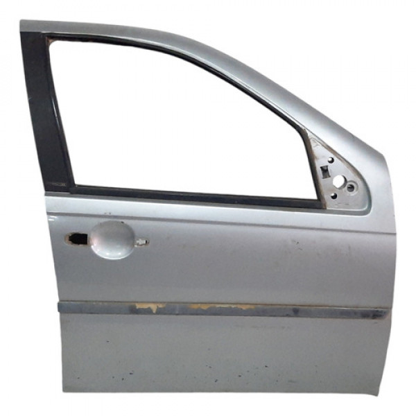 Porta Dianteira Direita Fiat Palio Bbb C/ Avaria 2008 A 2014