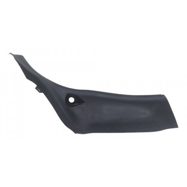Moldura Coluna Traseira Direita Peugeot 206 Sw 1999 A 2010