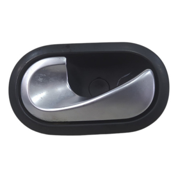Maçaneta Interna Dianteira Esquerda Megane 2007 2008 A 2013