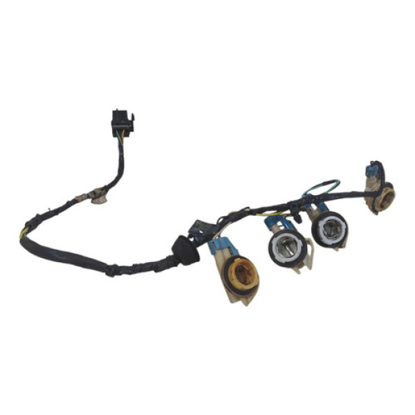 Circuito Lanterna Traseira Esquerda Gm Blazer V6 1995 A 2000
