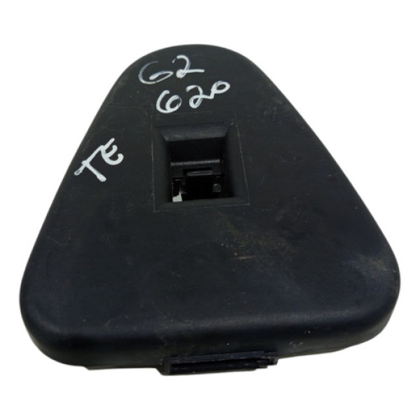 Soquete Lanterna Traseira Esquerda Volkswagen Gol G2 94 A 05