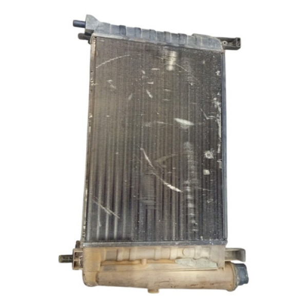 Radiador Fiat Uno Fire 1.0 2001 2002 2003 A 2012 Delalhe