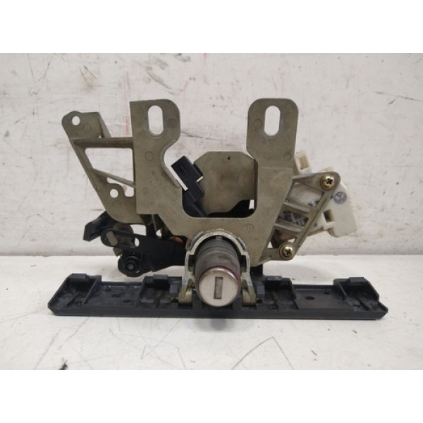 Fechadura Porta Mala Volkswagen Passat 1998 1999 2000