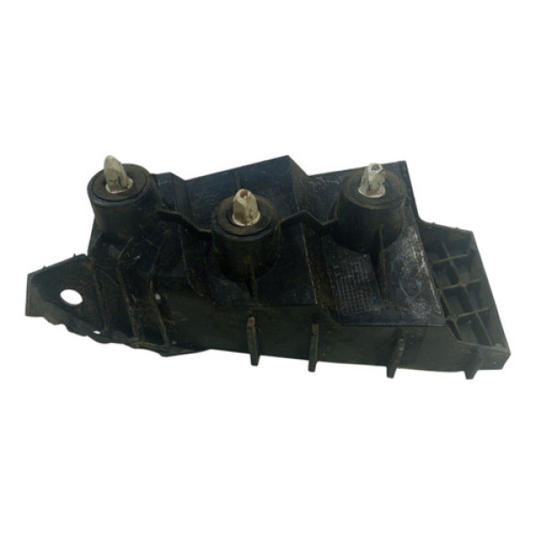 Suporte Parachoque Traseiro Esquerdo Chery Celer 2015