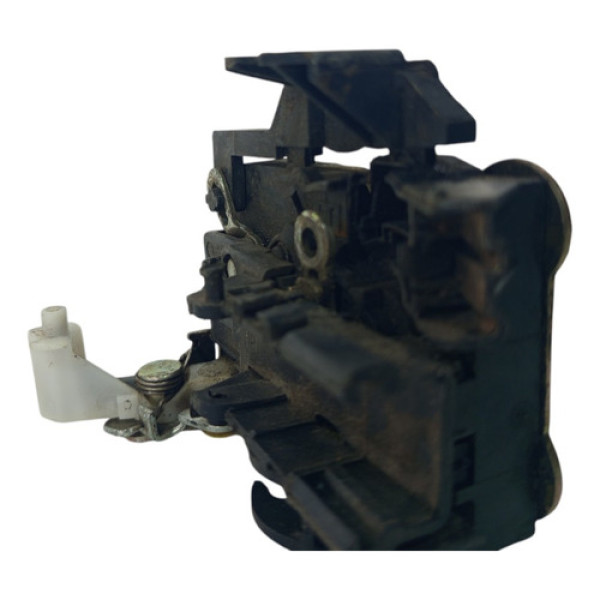 Fechadura Porta Traseira Esquerda Renault Clio 2000 A 2012