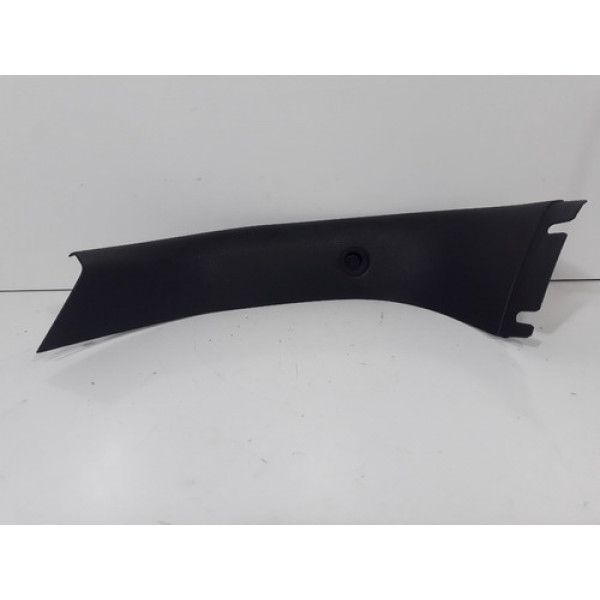 Acabamento Coluna Traseira Direita Bmw 118i 2007 A 2012