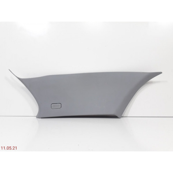 Acabamento Coluna Traseira Esquerda Bmw 118i 2007 A 2012