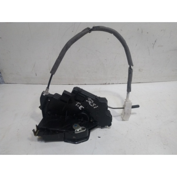 Trava Fechadura Elétrica Traseira Esquerda Bmw 325i 01 A 06