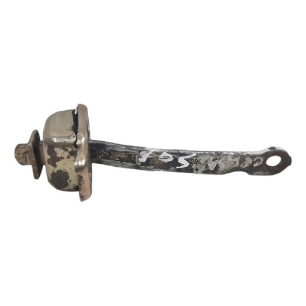 Limitador Porta Dianteira Esquerda Gm Corsa 1997 1998 A 2002
