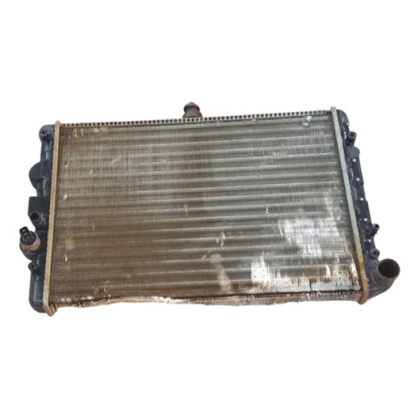 Radiador Volkswagen Parati Gol 1.0 G2 1996 1997 A 2004
