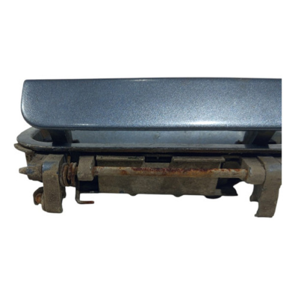 Maçaneta Externa Traseira Esquerda Gm Corsa 2000 2001 A 2005