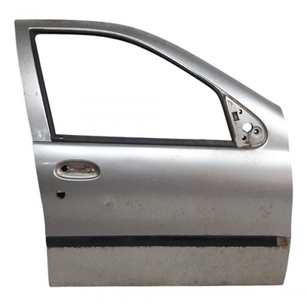 Porta Dianteira Direita Fiat Palio 1996 A 2000 C/ Avaria