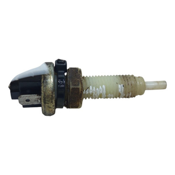 Interruptor Luz Freio Fiat Uno 1984 1985 1986 1987 A 2003