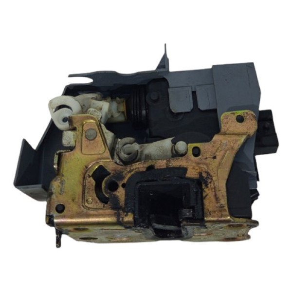 Fechadura Elétrica Porta Traseira Esquerda Clio 2004 A 2012