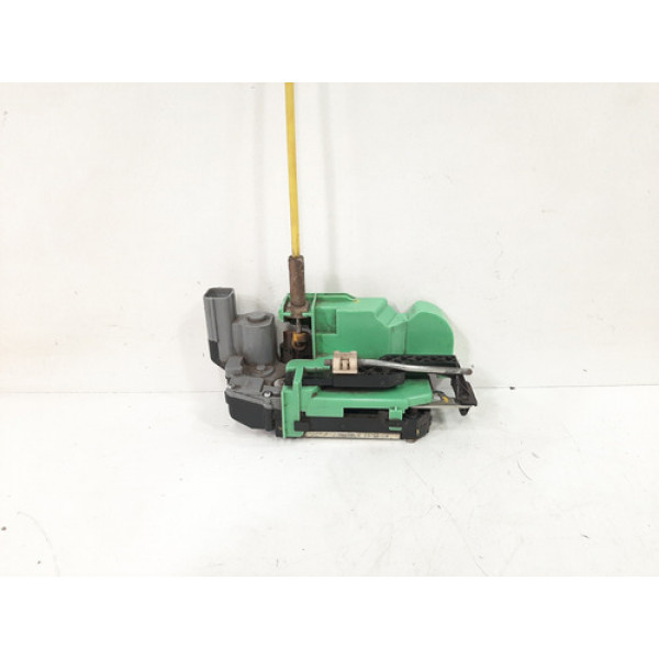 Fechadura Porta Traseira Esquerda Fiat Punto 2008 09 A 2012