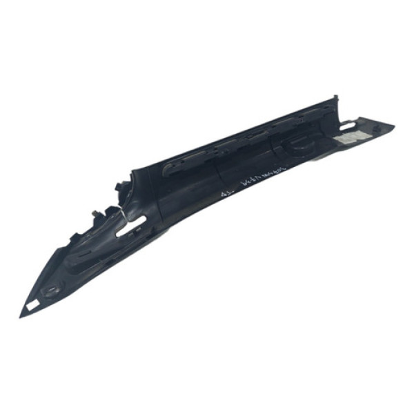 Moldura Traseira Direita Porta Malas Peugeot 307 2002 A 2011