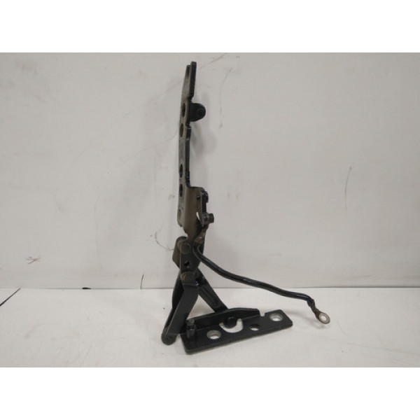 Braço Dobradiça Capô Lado Direito Bmw 540i 1998 1999 A 2003