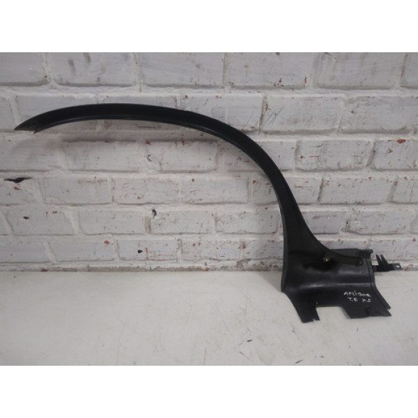 Aplique Moldura Paralama Traseiro Esquerdo Bmw X5 00 A 2005