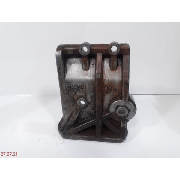 Suporte Compressor Ar Condicionado Pajero Tr4 2.0 02 A 2012