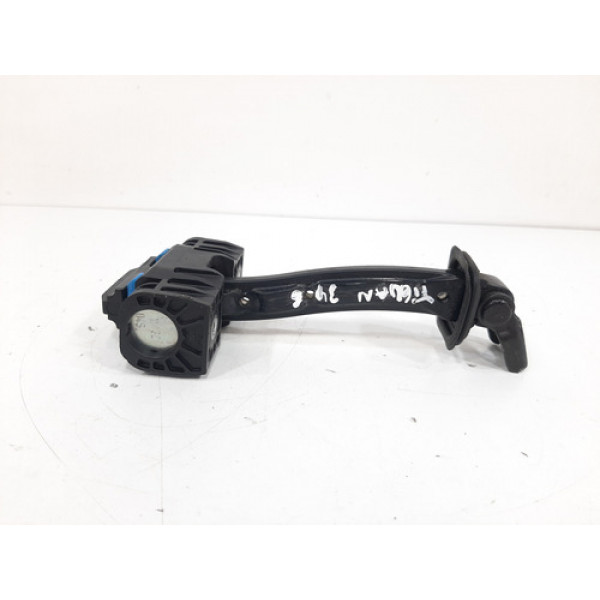 Limitador Porta Dianteira Esquerda Vw Tiguan 2012 A 2017