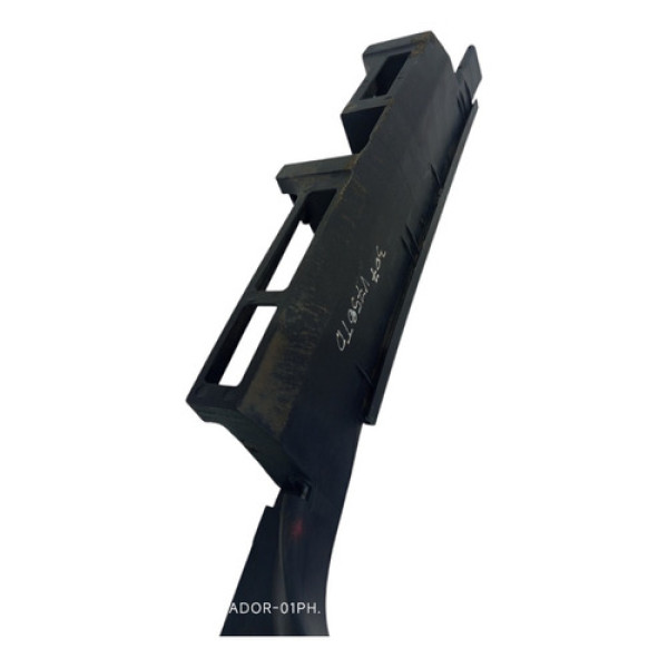 Suporte Guia Parachoque Traseiro Direito Peugeot 307 02/12