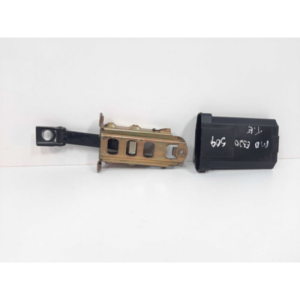 Limitador Porta Traseiro Esquerdo Mercedes E320 W210 98 A 02