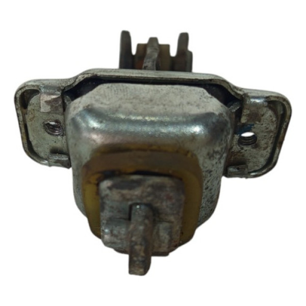 Limitador Porta Dianteira Esquerda  Celta 2000 2001 A 2012