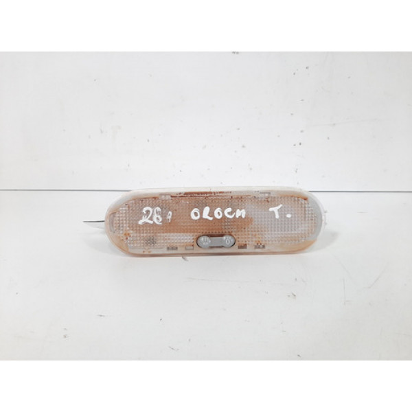 Luz Cortesia Traseiro Renault Oroch 2012 2013 2014 A 2019