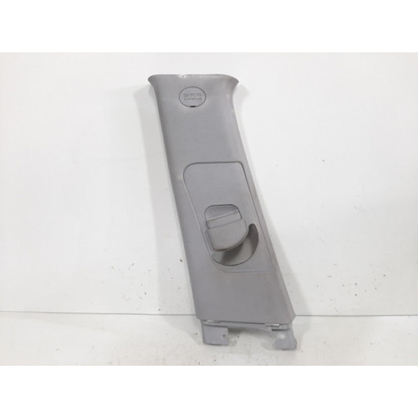 Acabamento Coluna Dianteiro Esquerdo Hyundai I30 2009 A 2012