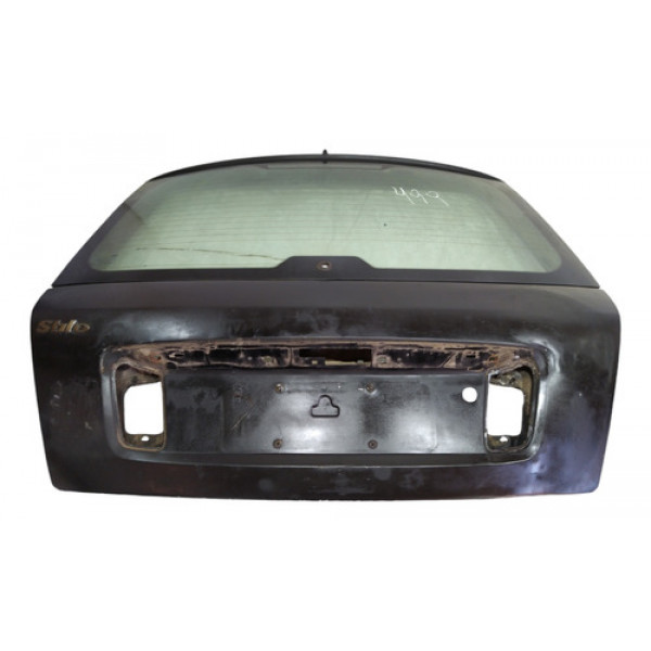 Tampa Traseira Porta Malas Fiat Stilo 2003 2004 2005 A 2011