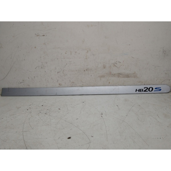 Friso Externo Porta Dianteira Direita Hb20 2013 2014 A 2015