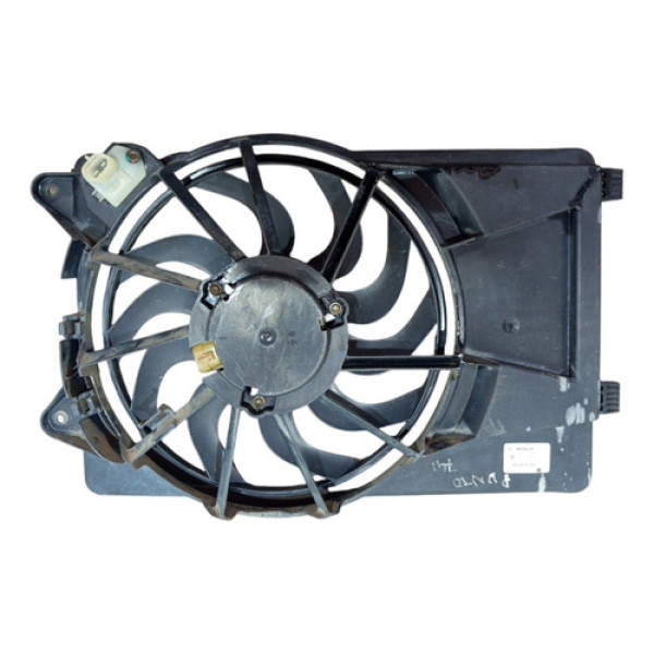 Eletro Ventilador Fiat Punto 1.4 1.8 2008 2009 2010 A 2011 