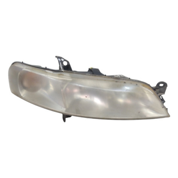 Farol Dianteiro Direito C/avaria Chevrolet Vectra 1999 2000