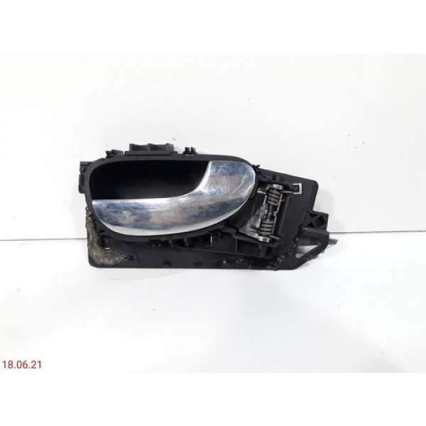Maçaneta Interna Dianteira Direita Peugeot 307 2007 A 2013
