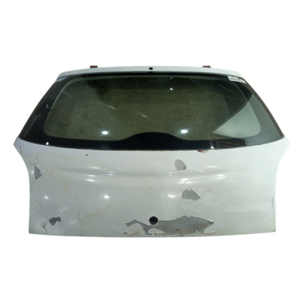Tampa Traseira Porta Malas Gm Celta 2001 A 2006 C Detalhe