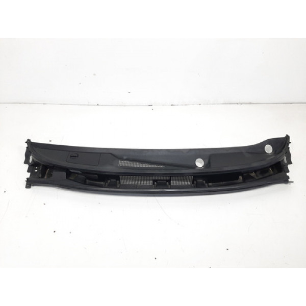 Acabamento Churrasqueira Nissan Livina 2010 2011 2012 A 2014