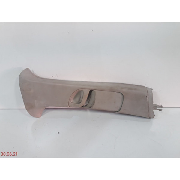Moldura Coluna Cinto Direito Astra Gls 1997 1998 1999 A 2005