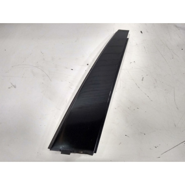 Acabamento Externo Coluna Porta T. Esquerda Bmw X5 00 A 2005