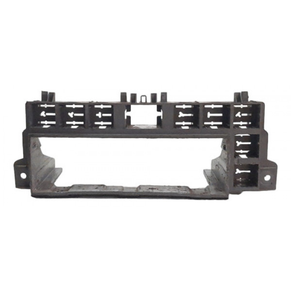 Moldura Central Botão Painel Gm Chevrolet Vectra 2000 A 2005