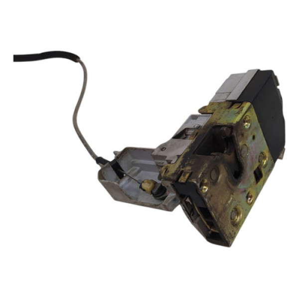 Fechadura Dianteira Direita Peugeot 307 2002 2003 A 2010