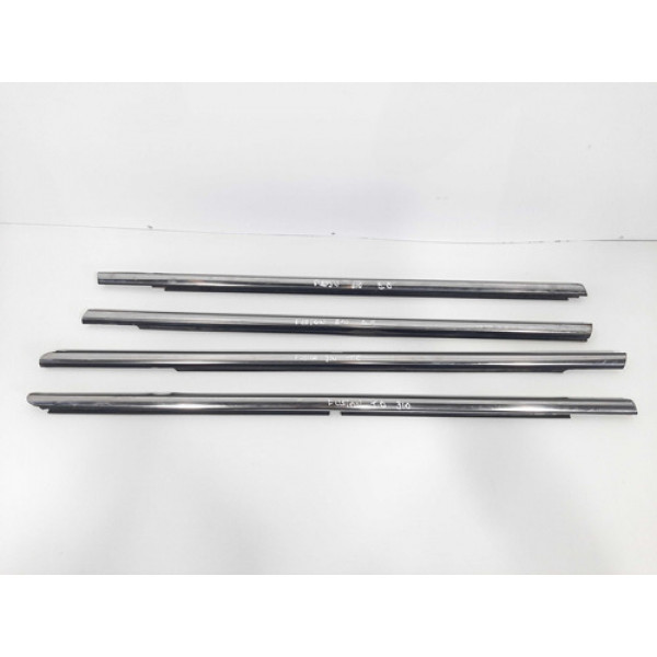 Jogo Kit 4 Frisos Pestanas Portas Ford Fusion 2006 A 2012