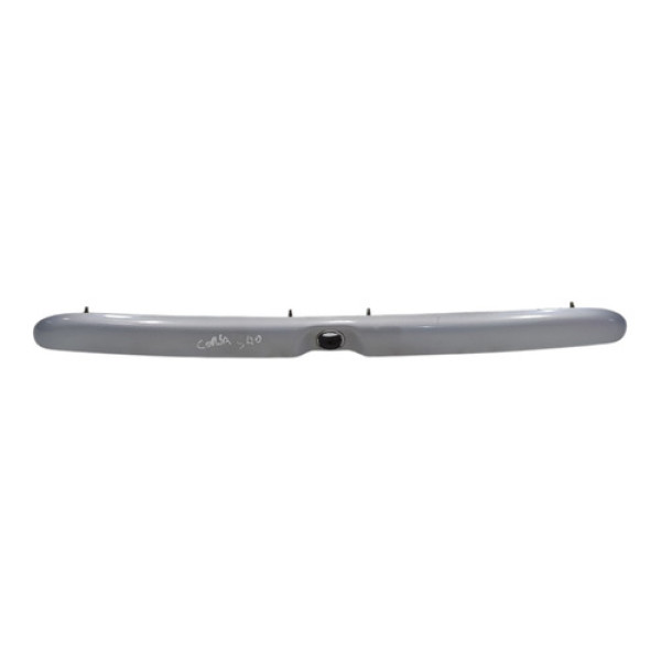 Friso Tampa Traseira Porta Malas Gm Corsa Sedan 1997 A 2010