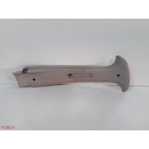 Coluna Superior Cinto Direito Chevrolet Corsa 1998 A 2005 