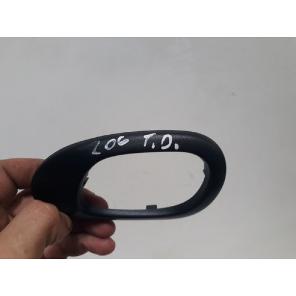 Moldura Maçaneta Traseira Direita Peugeot 206 1999 À 2006