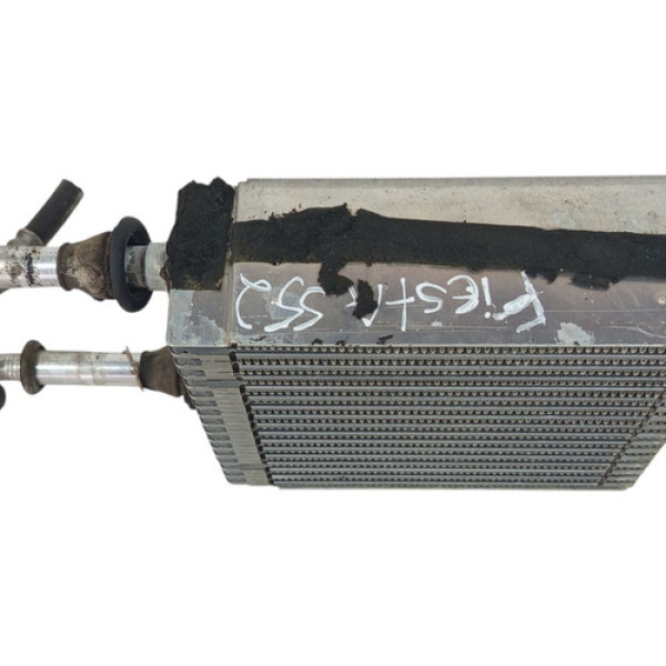 Radiador Caixa Ar Frio Ford Fiesta 1996 1997 A 2002 