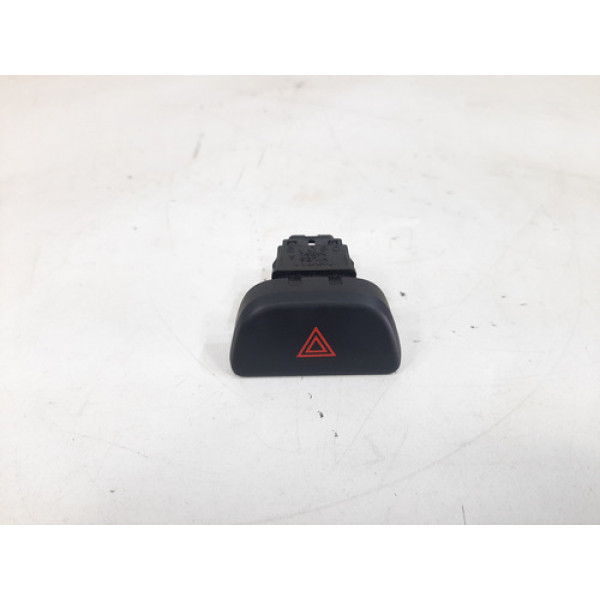 Botão Pisca Alerta Nissan Versa 2011 2012 2013 2014 A 2016