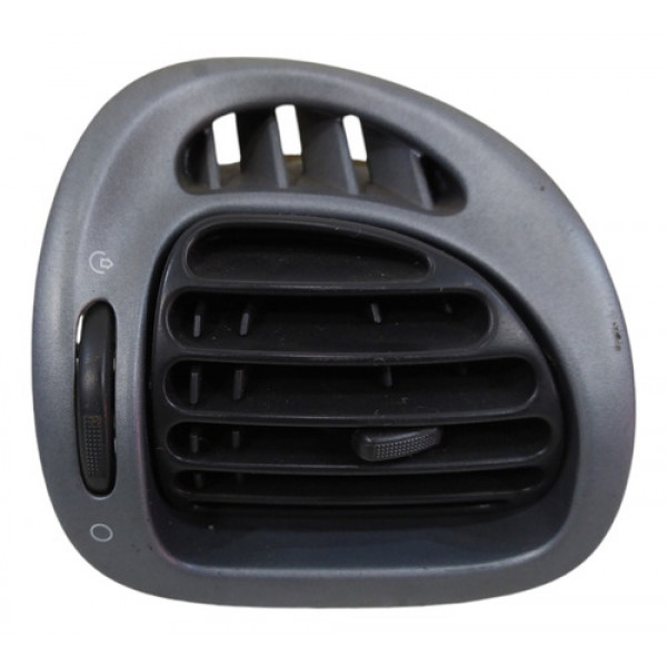 Difusor Ar Direito Citroen Xsara Picasso 2001 2002 A 2012